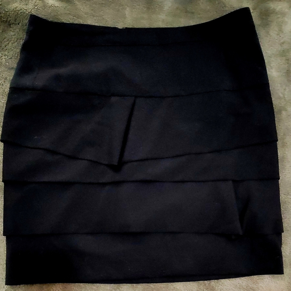 Club Monaco black mini skirt Size 6